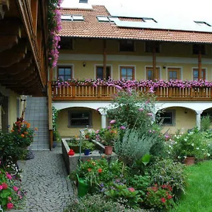 Bauernhof Löw, Salzweg